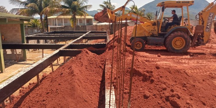 Guarapari: Prefeitura dá início às obras de construção do CEMEI Portal Clube