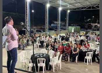 Iconha: Prefeitura anuncia reajuste do piso salarial do magistério