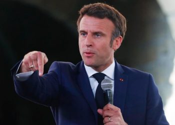 Mundo: Macron diz que há chance de paz na Ucrânia