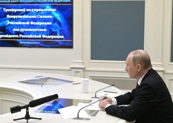 Mundo: Em meio a temor de uso de ‘bomba-suja’ Rússia simula ataque nuclear