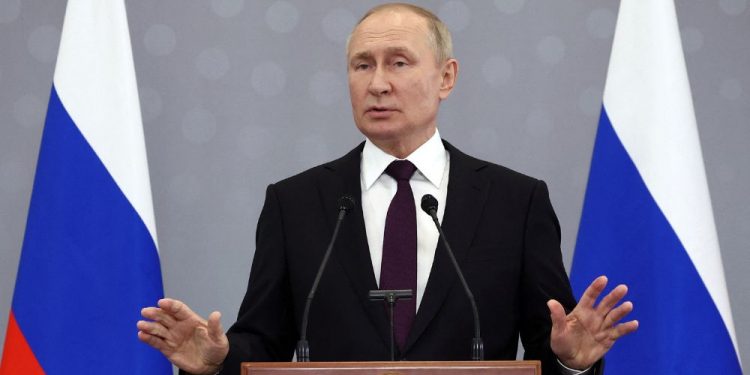 Mundo: Putin cessa bombardeios em massa na Ucrânia para evitar guerra com Otan