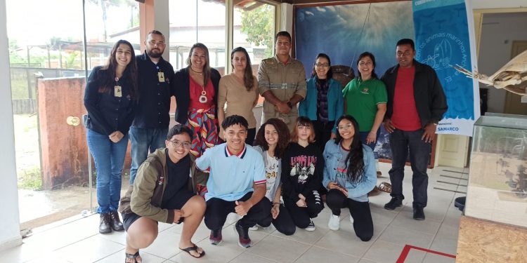 Anchieta: Estudantes visitam projeto de animais marinhos