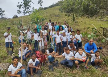Guarapari: Prefeitura faz mais uma etapa do Projeto de Recuperação de Nascentes