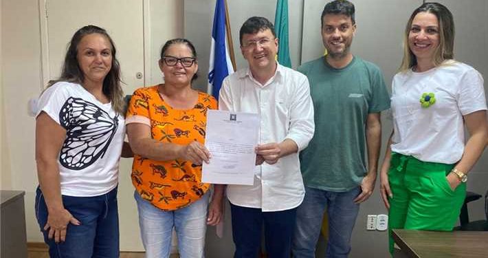 Itapemirim: Prefeitura sanciona Lei de Utilidade Pública à associação de proteção animal