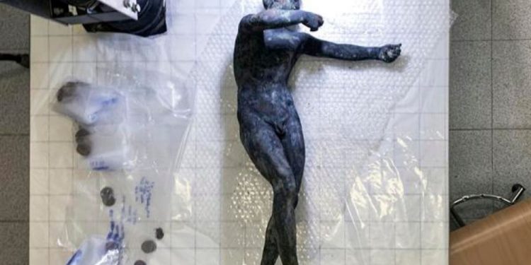 Mundo: Estátuas de bronze com mais de dois mil anos são encontradas na Itália