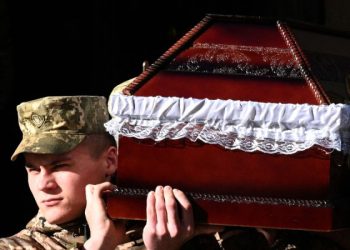 Mundo: Guerra na Ucrânia deixa cerca de 240 mil mortos