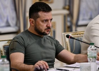 Mundo: Zelensky diz que haverá resposta ao ataque contra infraestrutura de energia