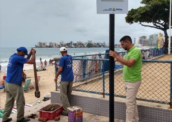 Guarapari: Prefeitura instala placas de balneabilidade nas praias