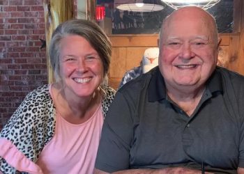 Mundo: Homem ajudou secretamente a pagar remédios de estranhos por anos