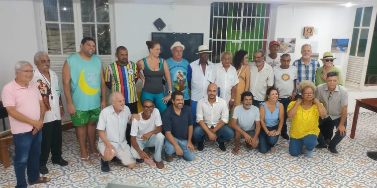 Anchieta: Comissão de Folclore estadual elege mestre do Jongo anchietense para sua diretoria