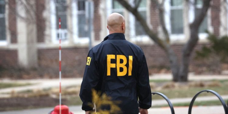 Mundo: FBI sofre ataque hacker e tem rede de computadores invadida em Nova York