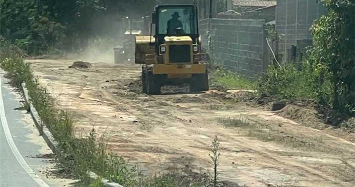 Itapemirim: Prefeitura faz ações de limpeza em rodovia de Campo Acima