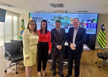 Estado: Casagrande se reúne com ministro do Desenvolvimento e Assistência Social