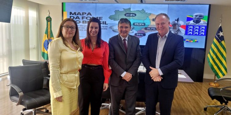Estado: Casagrande se reúne com ministro do Desenvolvimento e Assistência Social