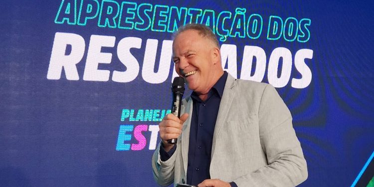 Estado: Governador apresenta projetos e programas para o período 2023-2026