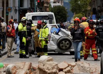 Mundo: Terremoto no Equador mata pelo menos 15 pessoas