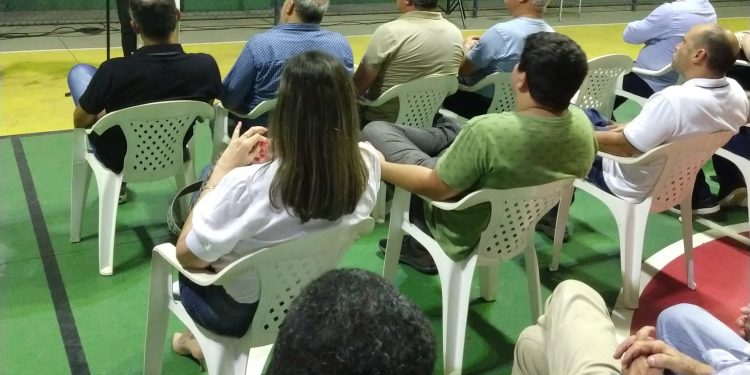 Guarapari: Prefeitura nuncia asfaltamento da estrada de Baía Nova à Rio da Prata
