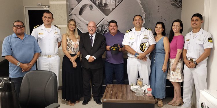 Marataízes: Prefeitura e Marinha reforçam parceria