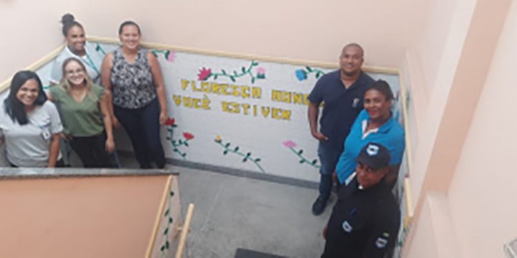 Vitória: Acolhimento é retratado em forma de arte nas paredes do CRAS de São Pedro