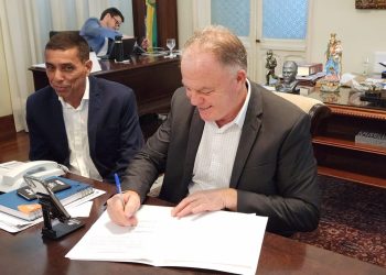 Estado: Casagrande assina Termo de Fomento com AFECC para novo serviço de Medicina Nuclear