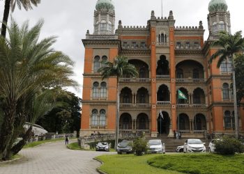 Brasil: Casos de Síndrome Respiratória Aguda Grave crescem no país