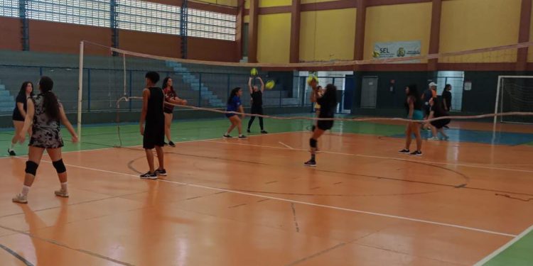 Guarapari: Prefeitura oferece atividades esportivas gratuitas para mais de 300 alunos