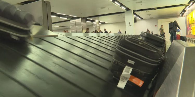 Mundo: Brasileiras presas na Alemanha ao terem malas trocadas por bagagem com drogas