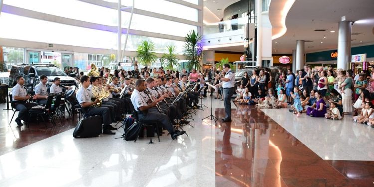 Vila Velha: Exposição e apresentação da Banda de Música nos 188 anos da PM/ES