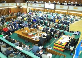 Mundo: Parlamento da Uganda aprova projeto de lei que criminaliza LGBTQ+