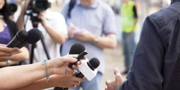 Brasil: Imprensa muda política de cobertura de ataques a escolas