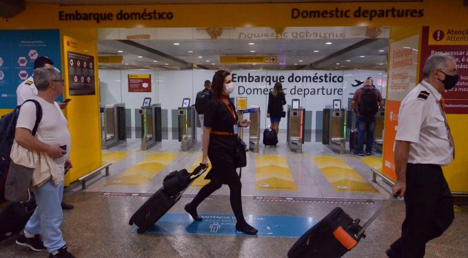 Brasil: Receita Federal proíbe celular no terminal de cargas do Aeroporto de Guarulhos