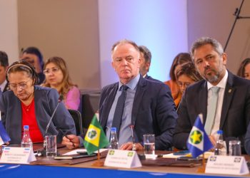 Estado: Casagrande debate reforma tributária durante encontro do Fórum dos Governadores