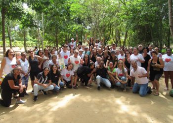 Marataízes: Renascer realiza passeio em comemoração ao Dia das Mães