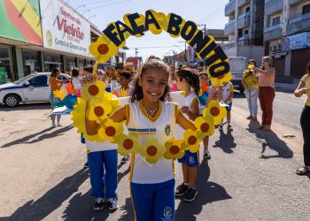 Marataízes: Caminhada do ”Faça Bonito – Proteja nossas crianças e adolescentes”