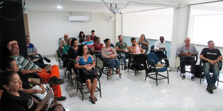 Marataízes:  Prefeitura promove palestras para cursistas do Senai