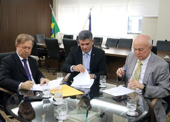 Piúma: Prefeitura e TJES firmam convênio para promover a digitalização de processos físico