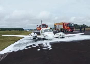 Brasil: Avião do Corpo de Bombeiros faz pouso forçado no interior de Santa Catarina