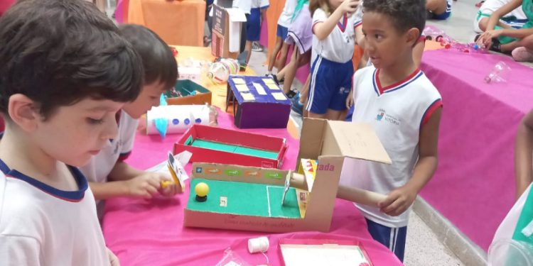 Vitória: Projeto é marcado por protagonismo estudantil e integração com a comunidade