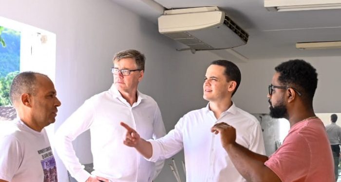 Vitória: Prefeito visita obras de restauro e revitalização do Mucane