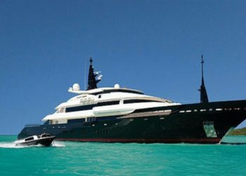 Mundo: Iate de luxo de quase R$ 600 milhões está abandonado no Caribe
