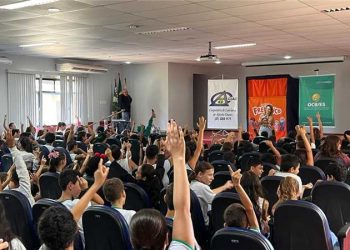 Alfredo Chaves: Estudantes participam do Agrinho 2023 com foco no cooperativismo