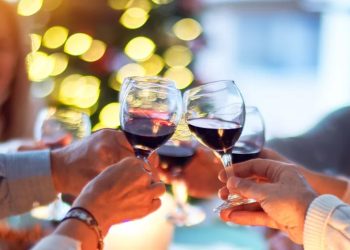 Mundo: Pequenas quantidades de álcool reduzem estresse no cérebro e beneficiam o coração