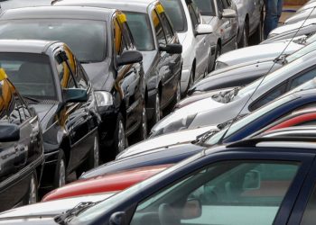 Brasil: Programa de incentivo à compra de carros será estendido