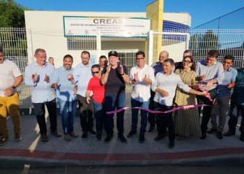 Estado: Governador inaugura CREAS e anuncia novos investimentos em infraestrutura em Anchieta