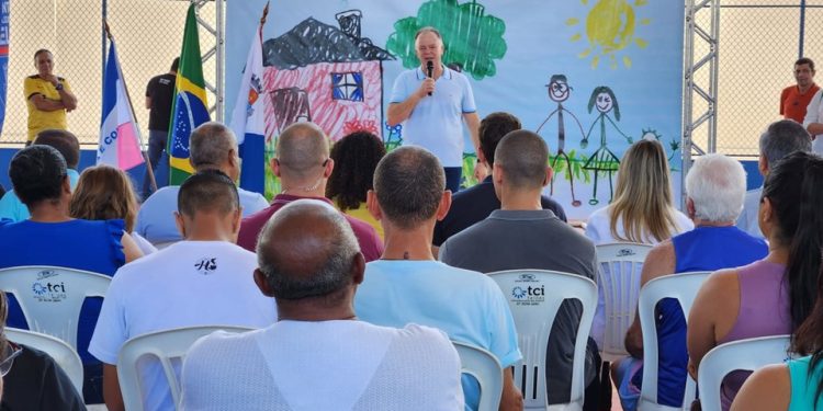 Estado: Governador inaugura quadra e visita obras de macrodrenagem em Vila Velha
