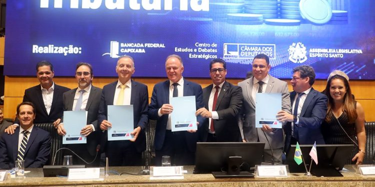 Estado: Governador entrega propostas do Espírito Santo para a reforma tributária