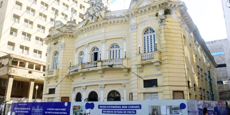 Estado: Governo inicia obras de restauro do Theatro Carlos Gomes