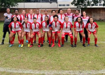 Guarapari: Seleção de Futebol Feminino enfrenta Vilavelhense no domingo