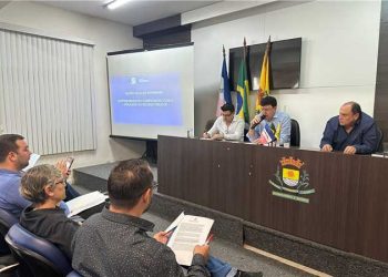 Itapemirim: Prefeito fala sobre situação econômica do município em coletiva de imprensa