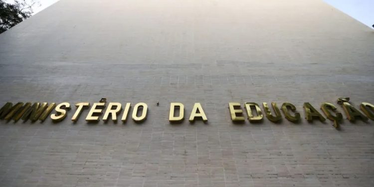 Brasil: MEC divulga calendários do Sisu, Prouni e Fies